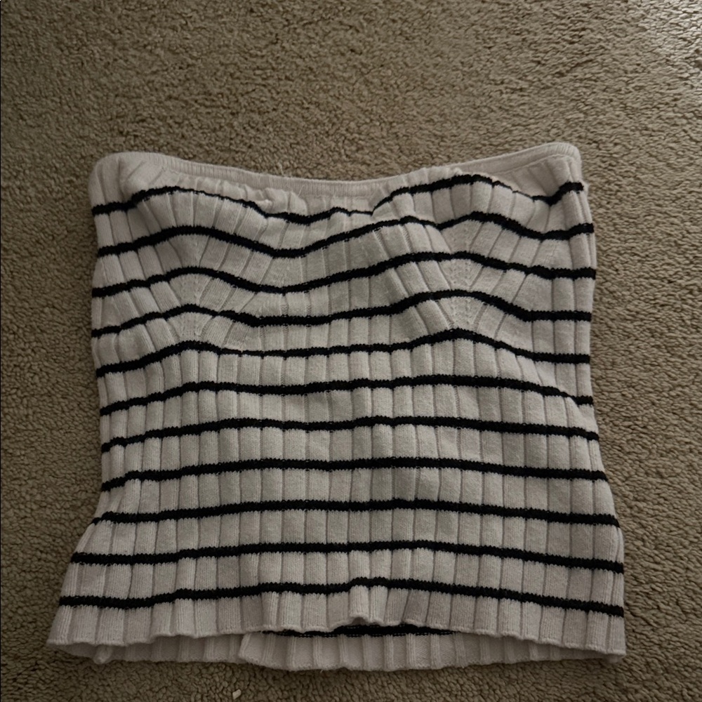Universal Thread Black and White Striped Pencil Skirt
